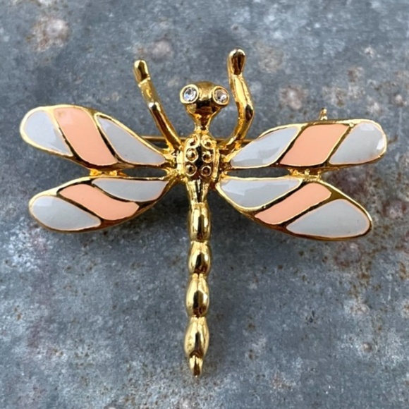 Jewelry - Vintage gold tone Dragonfly Brooch w/ purple-gray and pink wings